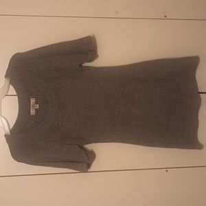 LEI Gray Front Pocket Short-Sleeved Sweater